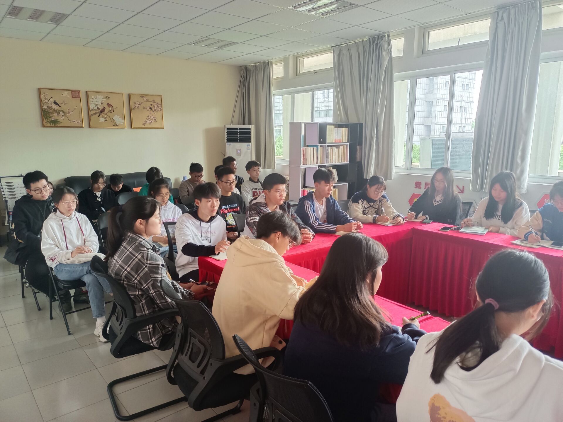 1637759550694446.png 1637759550694446.png